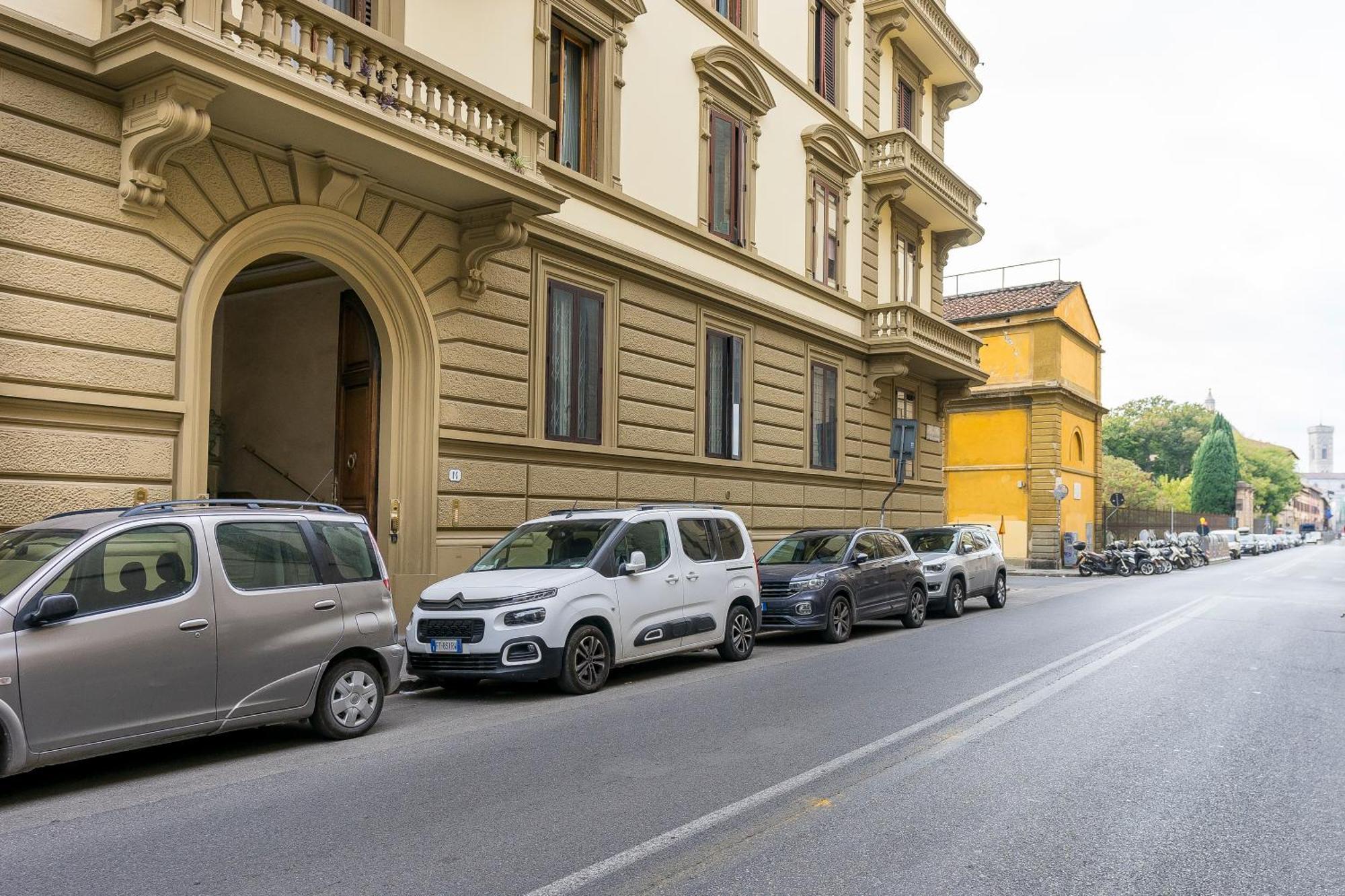 San Marco White Appartamento Luxury Con Garage Su Richiesta Firenze Eksteriør bilde
